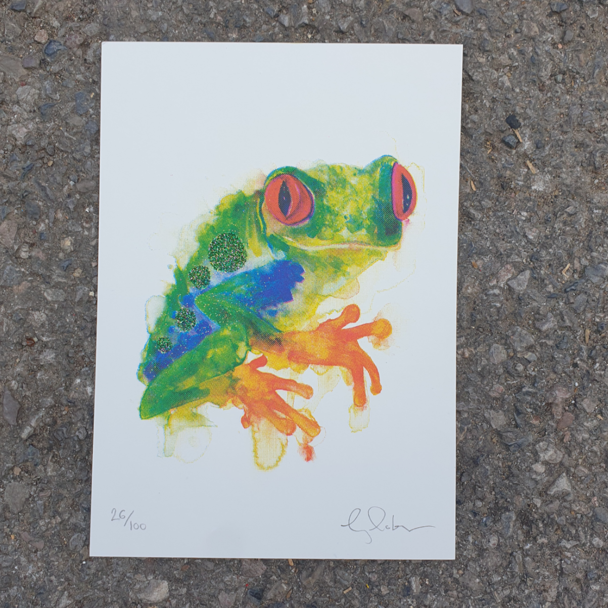 Mini tree frog
